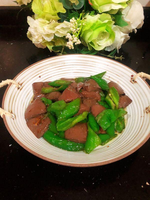 血豆腐的家常菜详细做法(血豆腐菜谱)