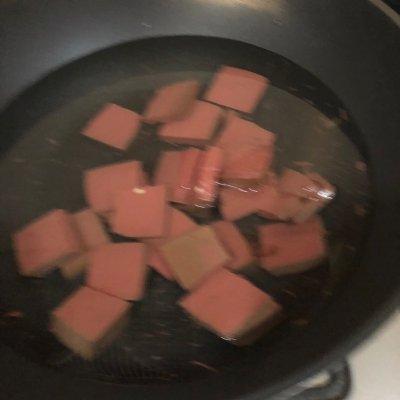 血豆腐的家常菜详细做法(血豆腐菜谱)