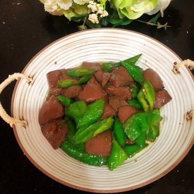 血豆腐的家常菜详细做法(血豆腐菜谱)